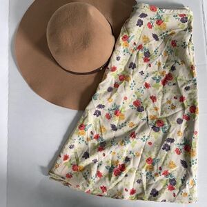 Vintage Floral Mini Skirt